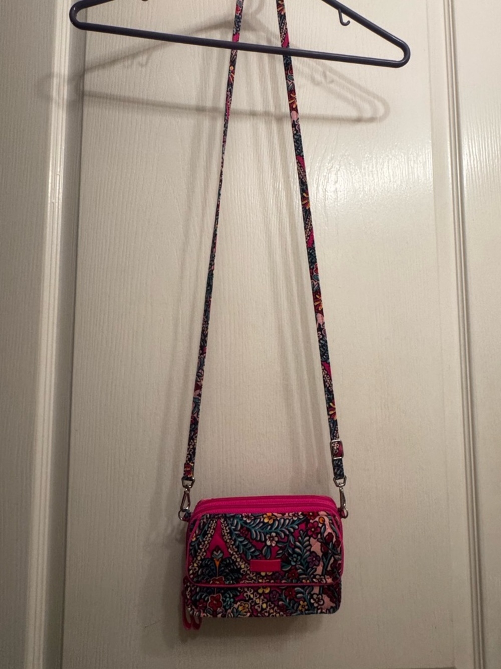 Vera Bradley Crossbody Bag in Floral Pink